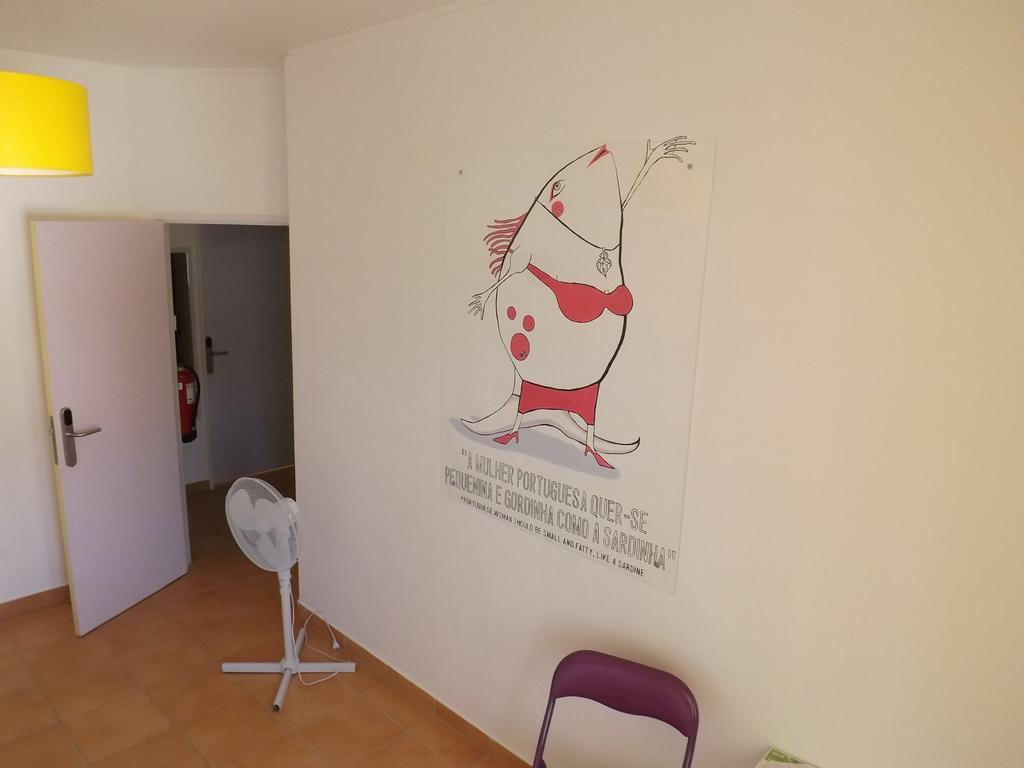 Racing Mackerel Hostel Lagos Esterno foto